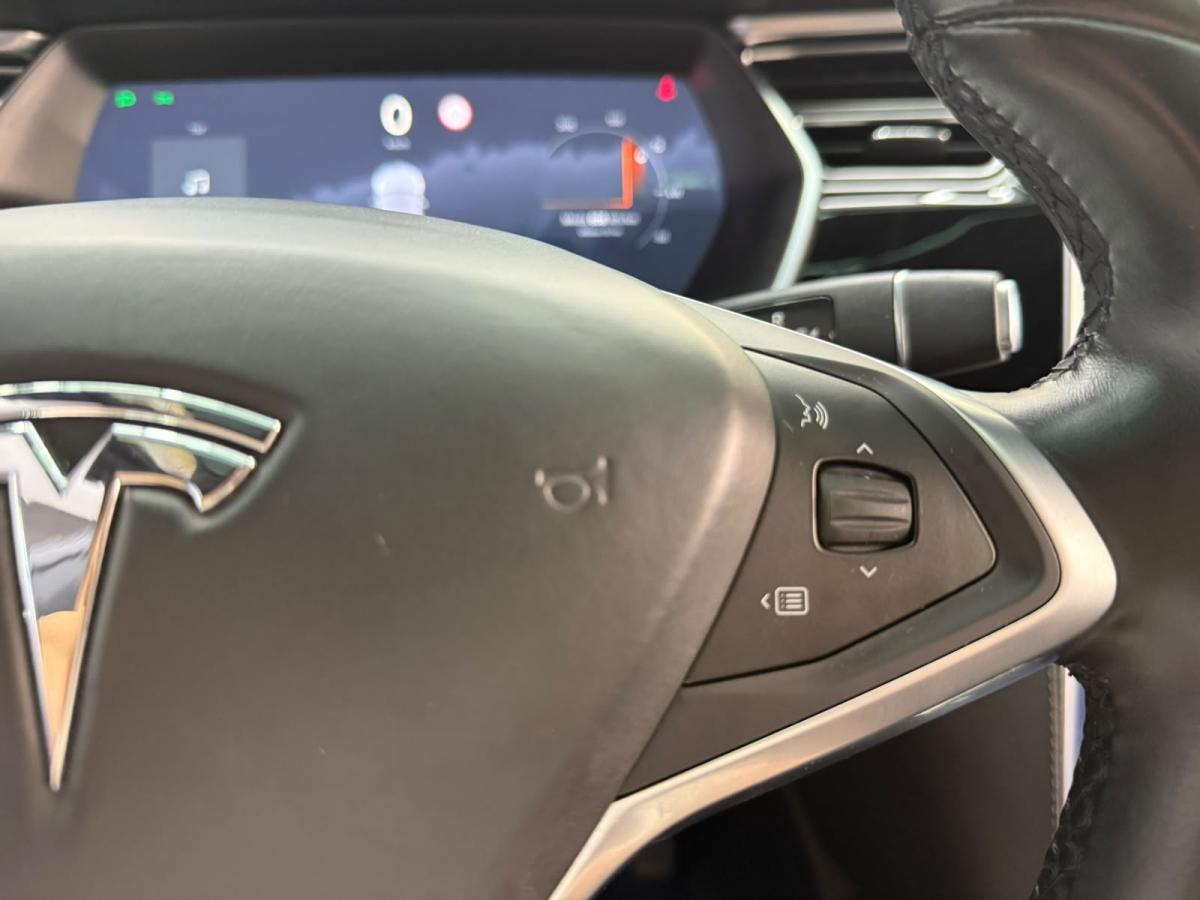tesla-model-x-2017-eletrico-0cc
