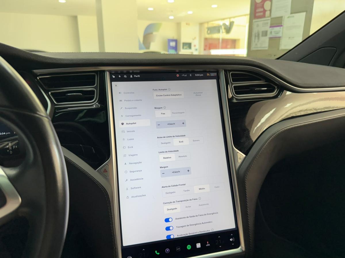 tesla-model-x-2017-eletrico-0cc