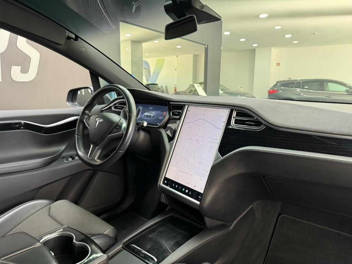 tesla-model-x-2017-eletrico-0cc