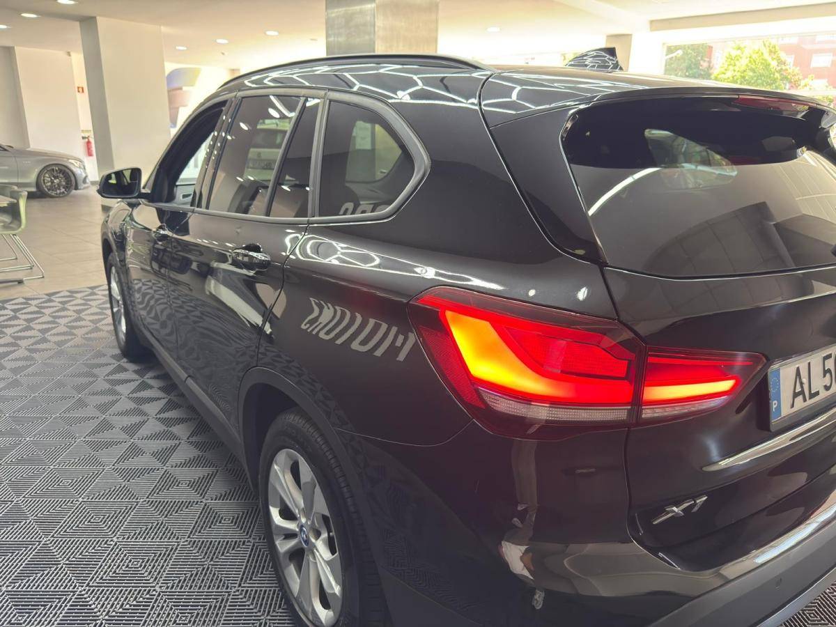 bmw-x1-2021-hibrido-a-gasolina-1499cc