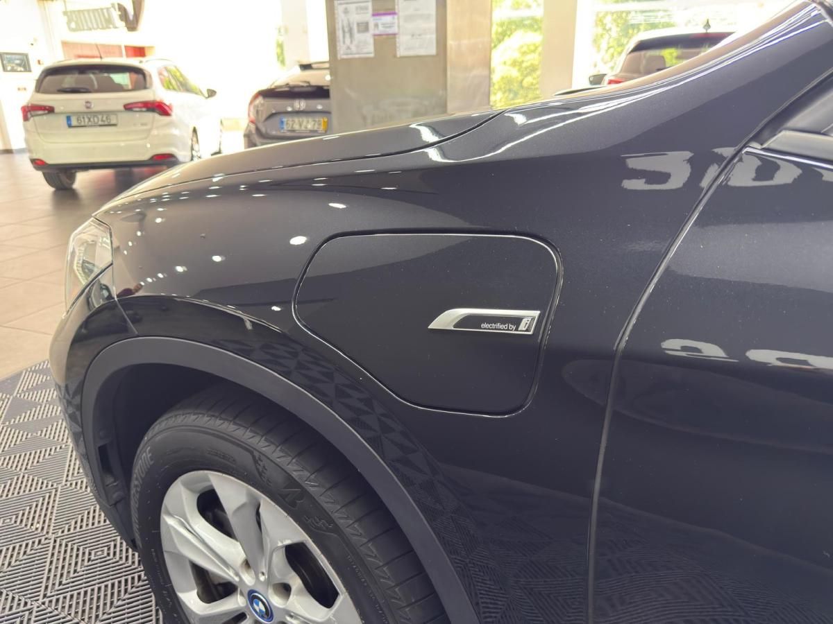 bmw-x1-2021-hibrido-a-gasolina-1499cc