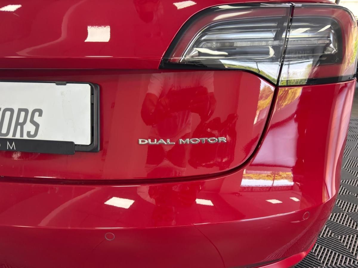 tesla-model-3-2019-eletrico-500cc