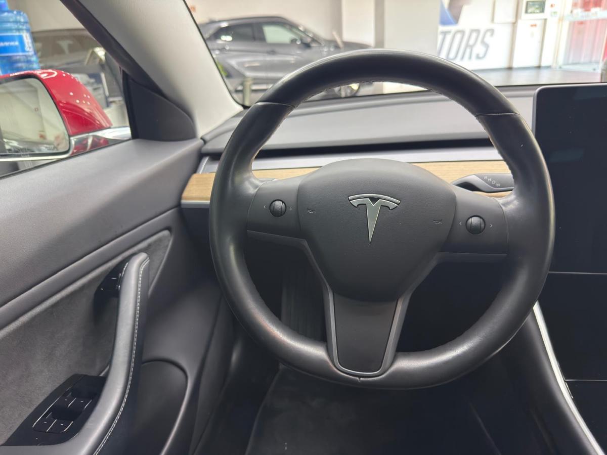 tesla-model-3-2019-eletrico-500cc