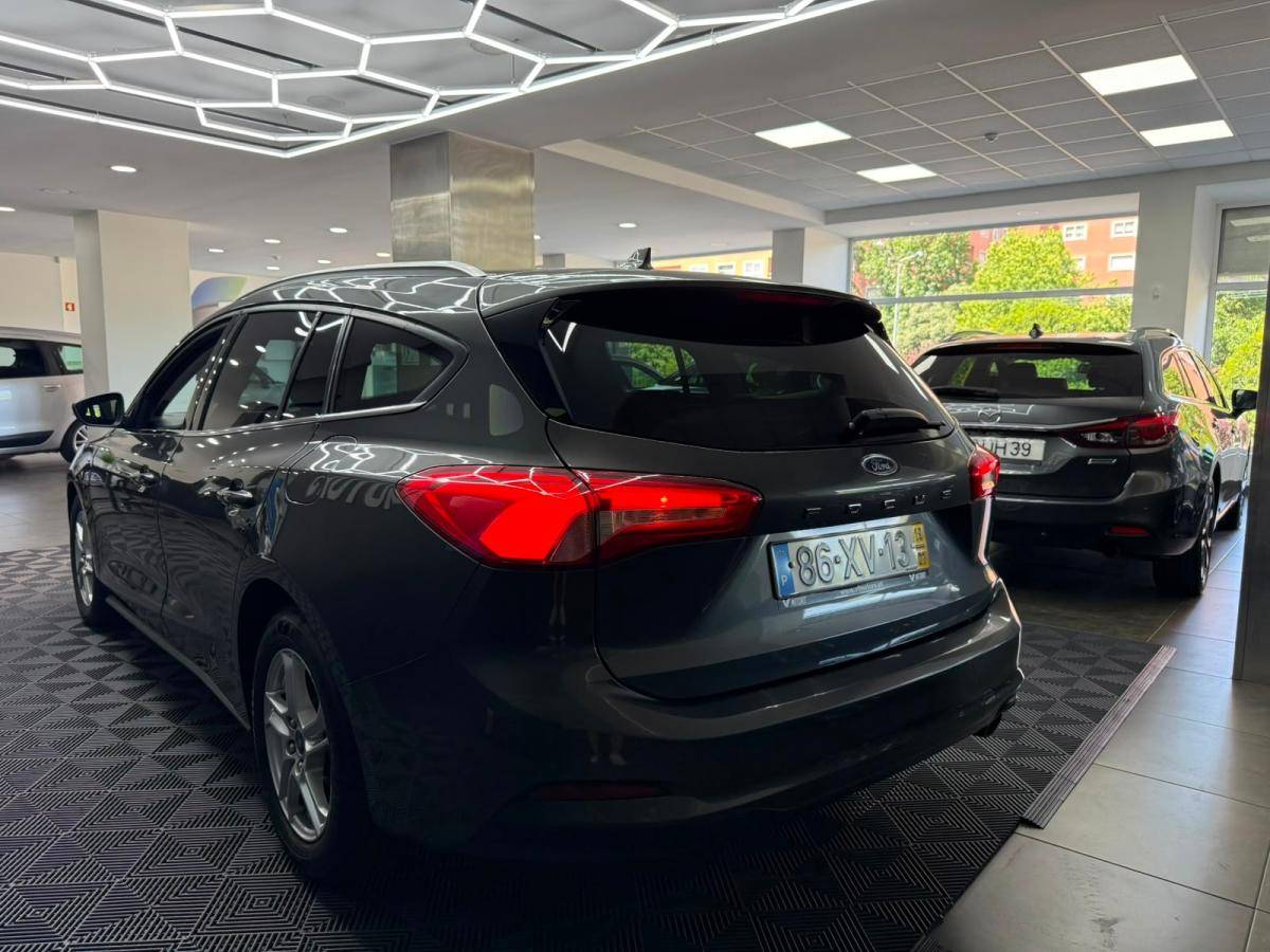 ford-focus-sw-2019-diesel-1499cc