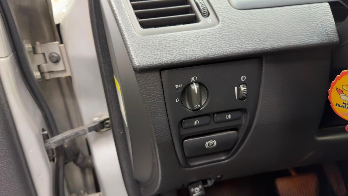 volvo-xc90-2004-gasolina-2922cc