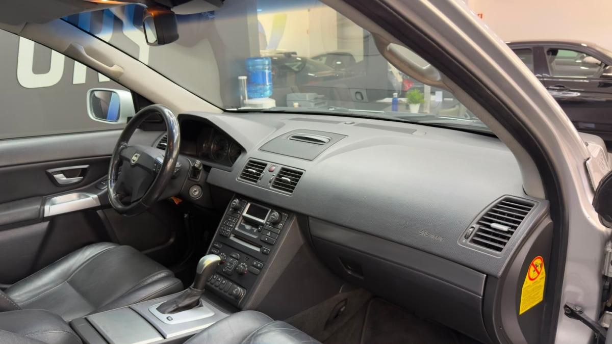 volvo-xc90-2004-gasolina-2922cc