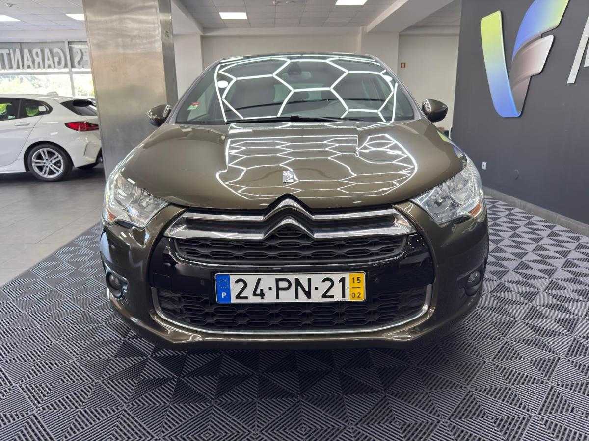 citroen-ds4-2015-diesel-1560cc