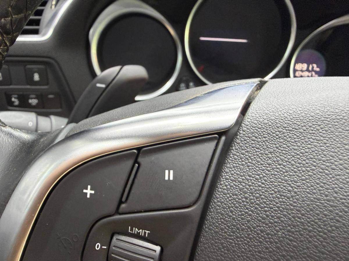citroen-ds4-2015-diesel-1560cc