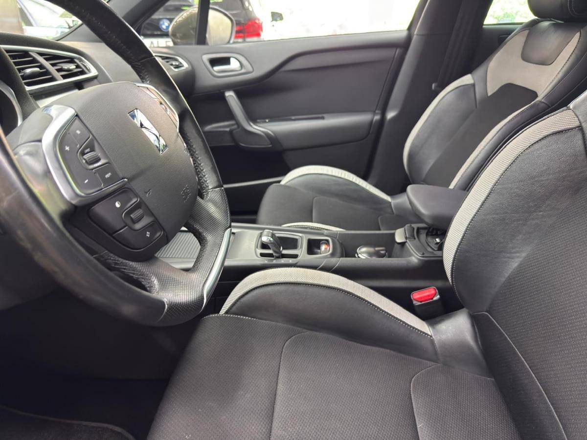citroen-ds4-2015-diesel-1560cc