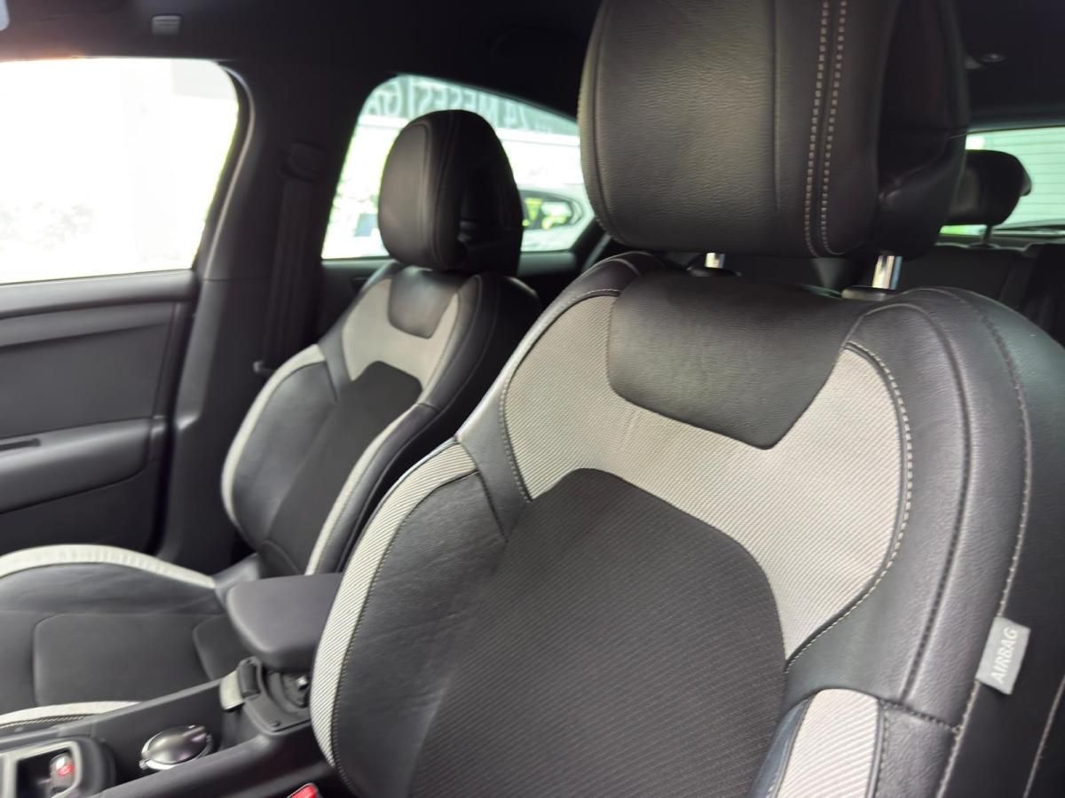 citroen-ds4-2015-diesel-1560cc