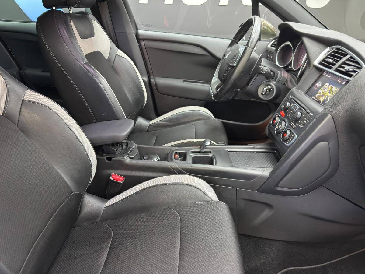 citroen-ds4-2015-diesel-1560cc