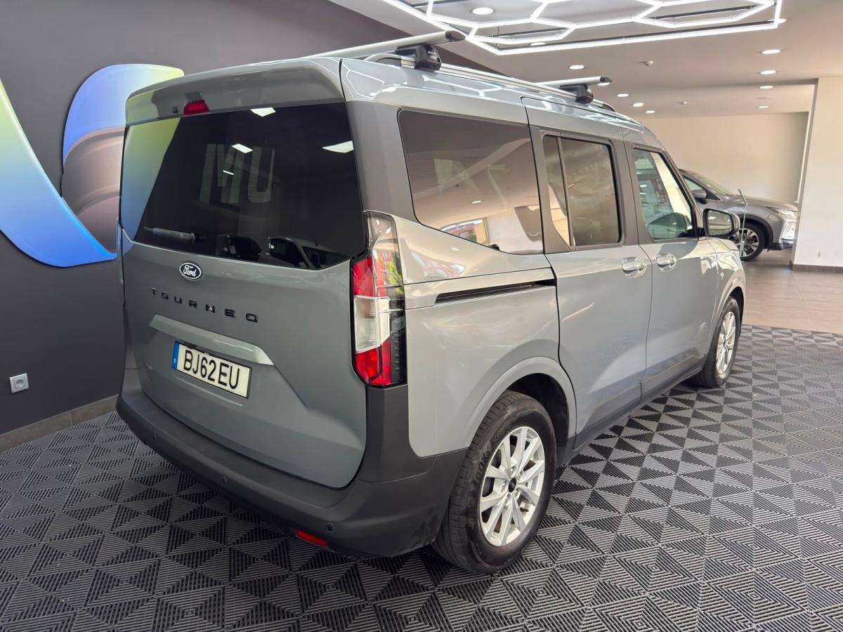 ford-tourneo-courier-2024-gasolina-998cc