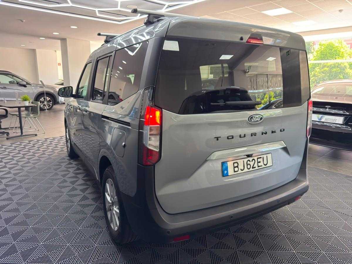 ford-tourneo-courier-2024-gasolina-998cc