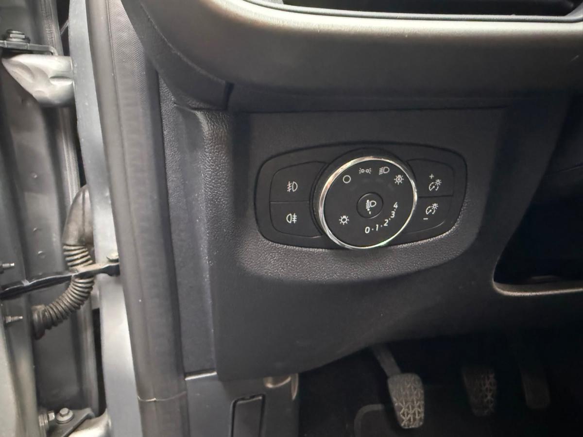 ford-tourneo-courier-2024-gasolina-998cc