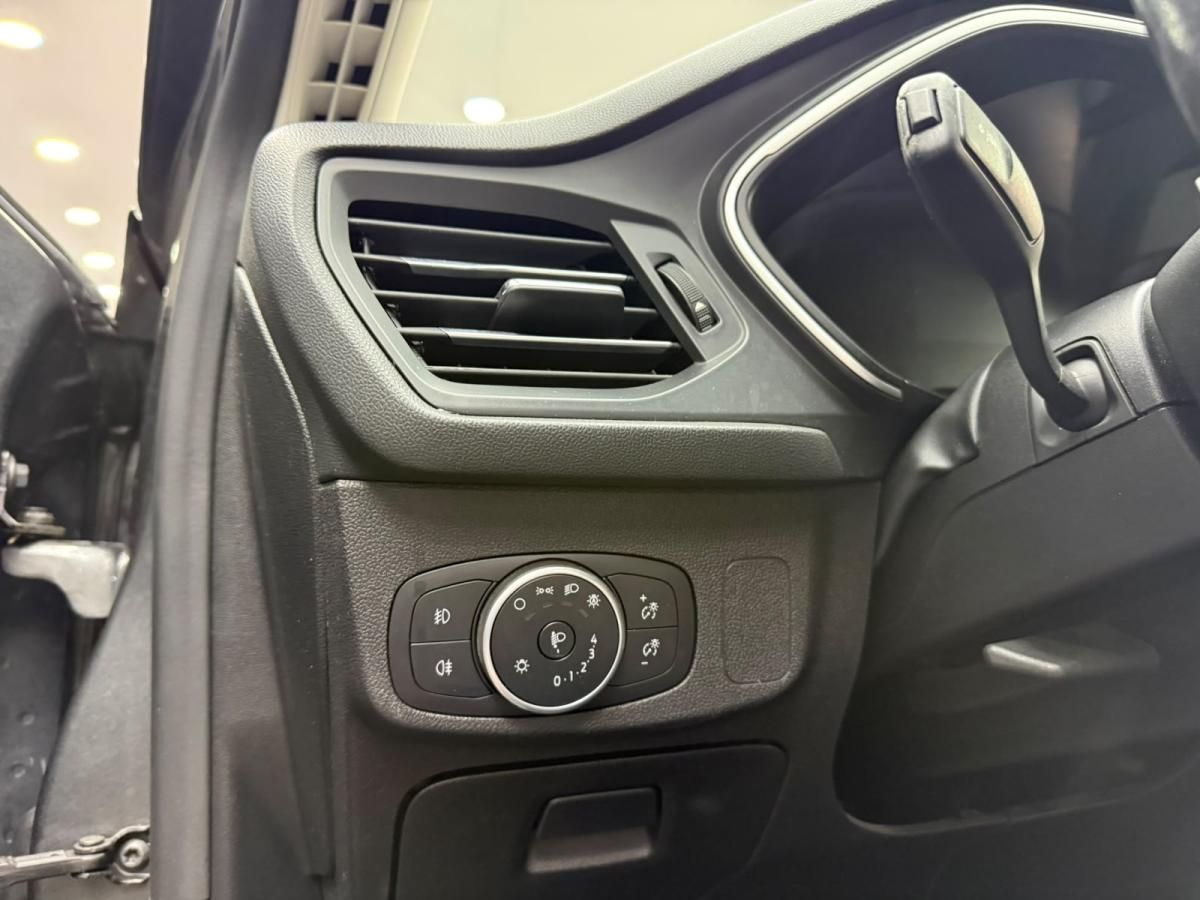 ford-focus-sw-2019-gasolina-998cc