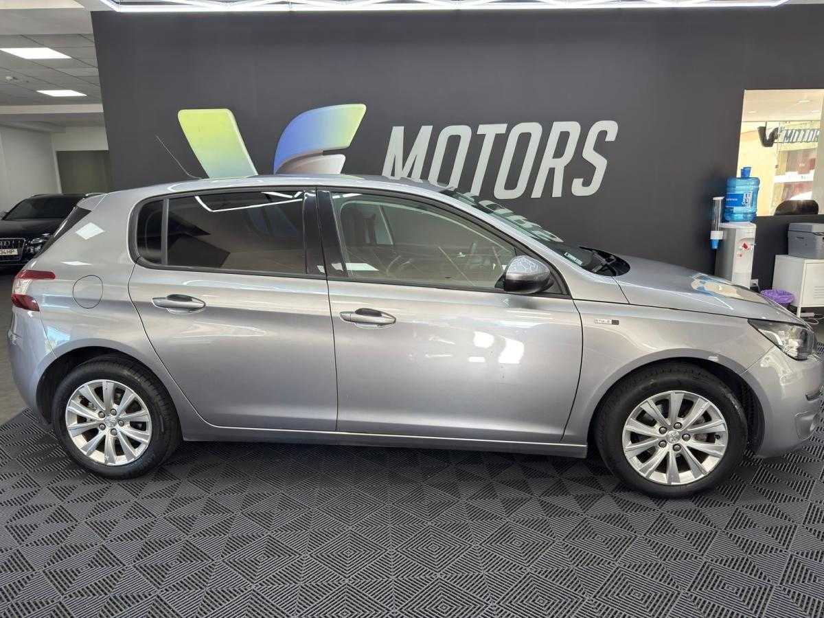 peugeot-308-2016-gasolina-1199cc