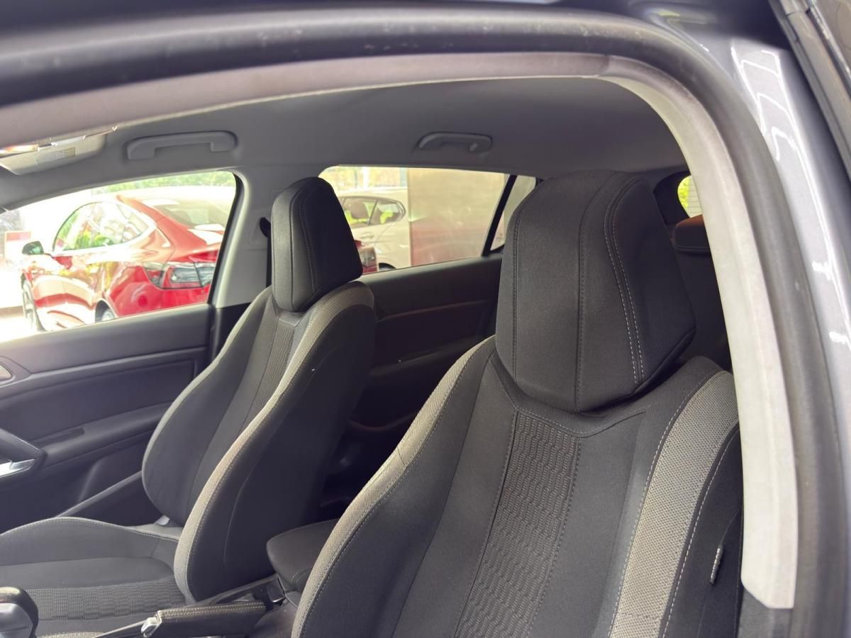 peugeot-308-2016-gasolina-1199cc