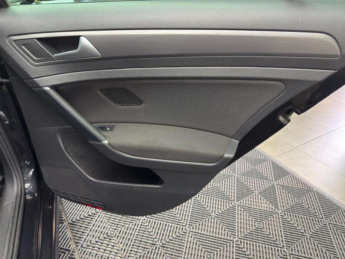 volkswagen-golf-2020-eletrico-500cc