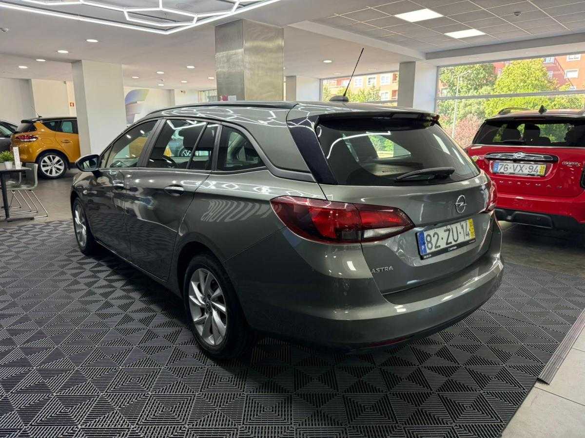 opel-astra-sport-tourer-2020-diesel-1496cc
