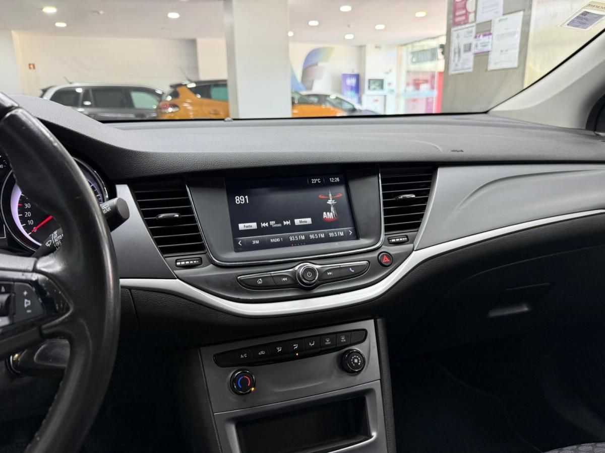 opel-astra-sport-tourer-2020-diesel-1496cc