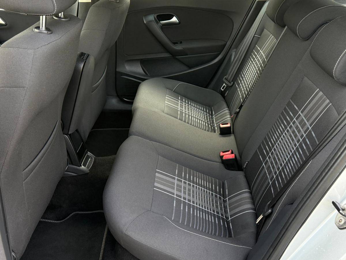 volkswagen-polo-2015-diesel-1422cc