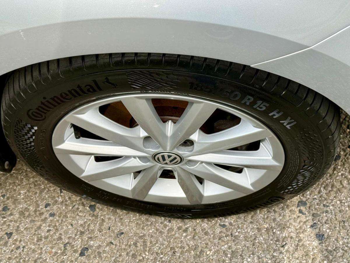 volkswagen-polo-2015-diesel-1422cc