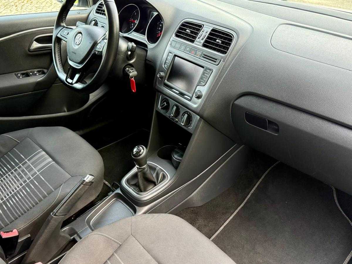 volkswagen-polo-2015-diesel-1422cc