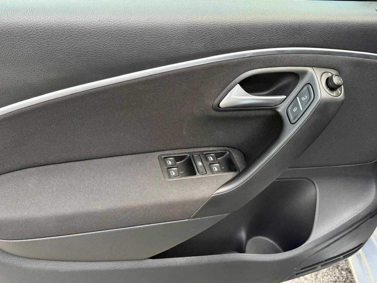 volkswagen-polo-2015-diesel-1422cc