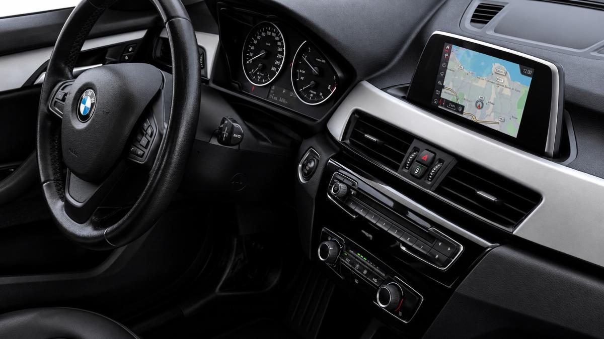 bmw-x1-2018-diesel-1496cc