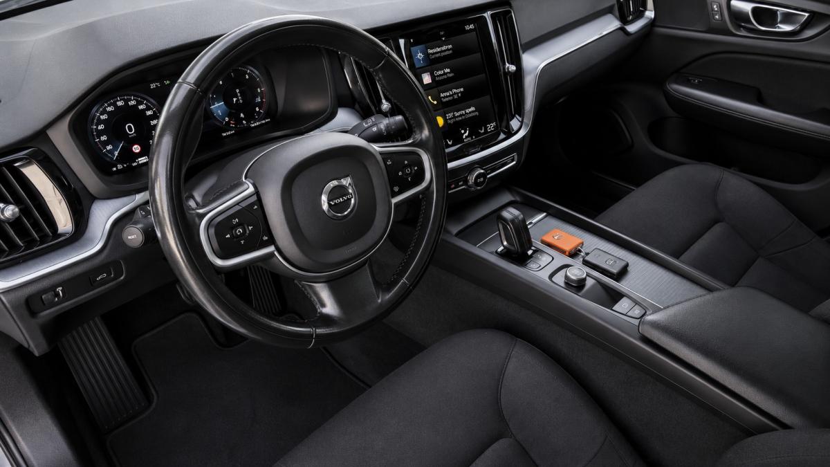 volvo-v60-2021-diesel-1969cc