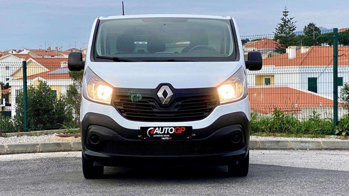 renault-trafic-2017-diesel-1598cc