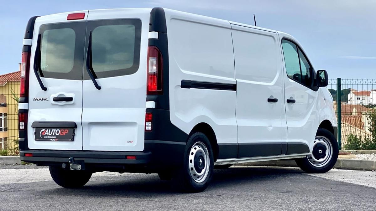 renault-trafic-2017-diesel-1598cc