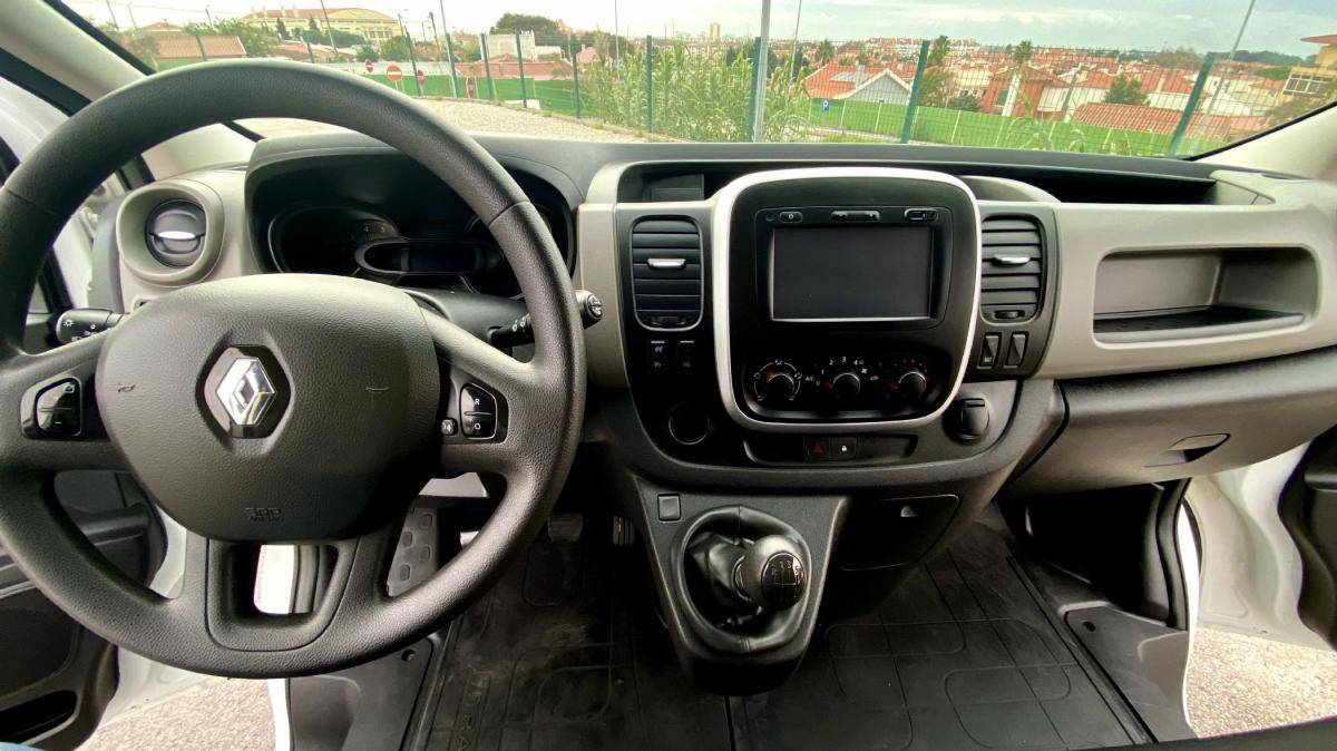renault-trafic-2017-diesel-1598cc