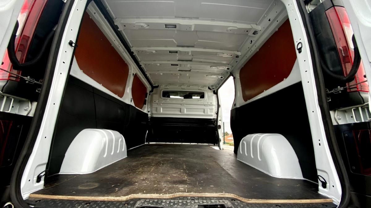 renault-trafic-2017-diesel-1598cc