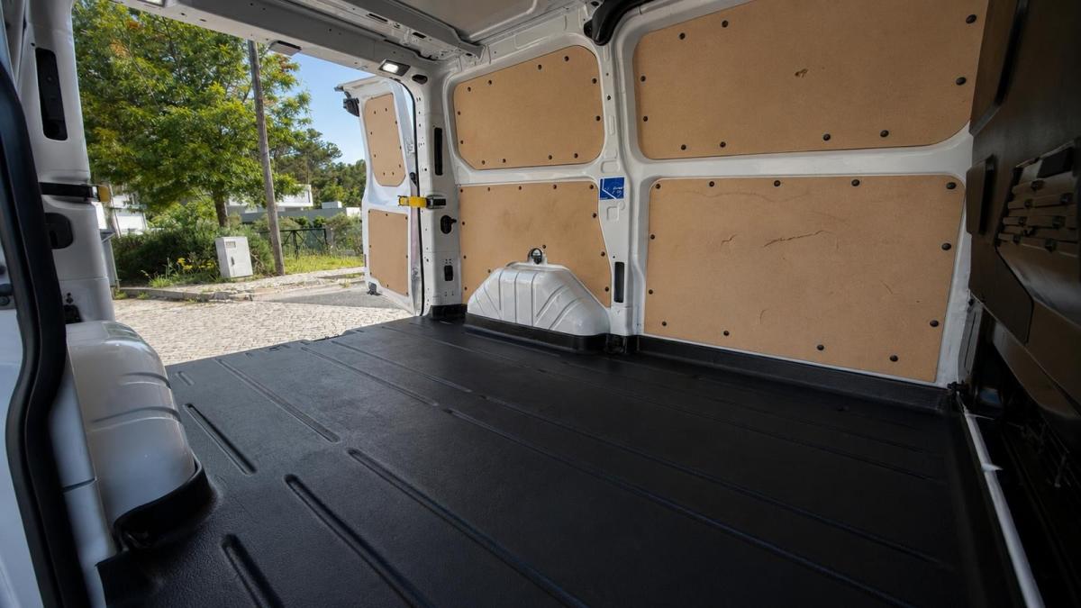 ford-transit-custom-2020-diesel-1996cc