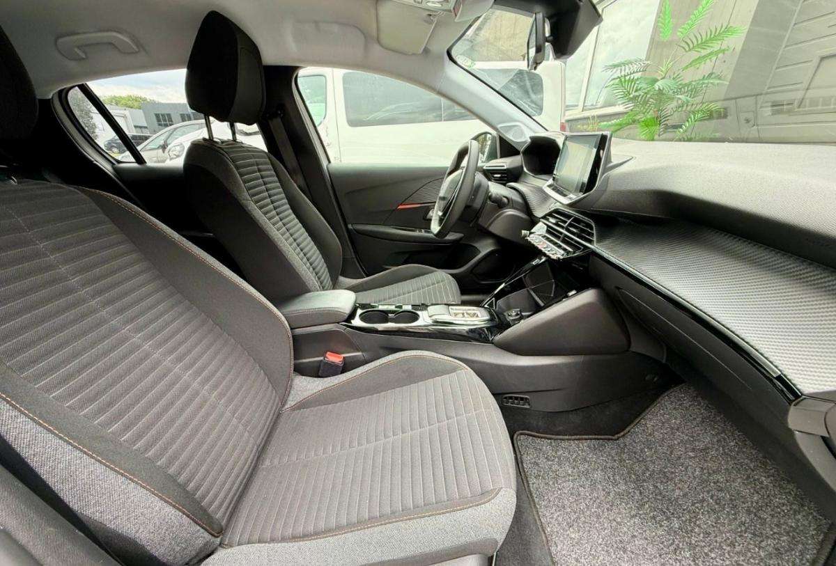peugeot-208-2022-eletrico-500cc