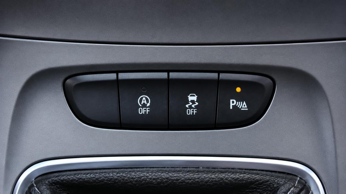 opel-astra-2019-diesel-1598cc