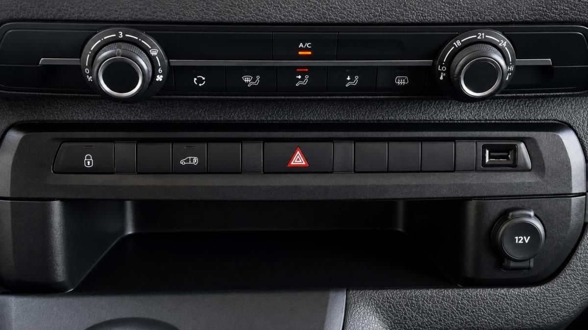 peugeot-expert-2024-diesel-1997cc