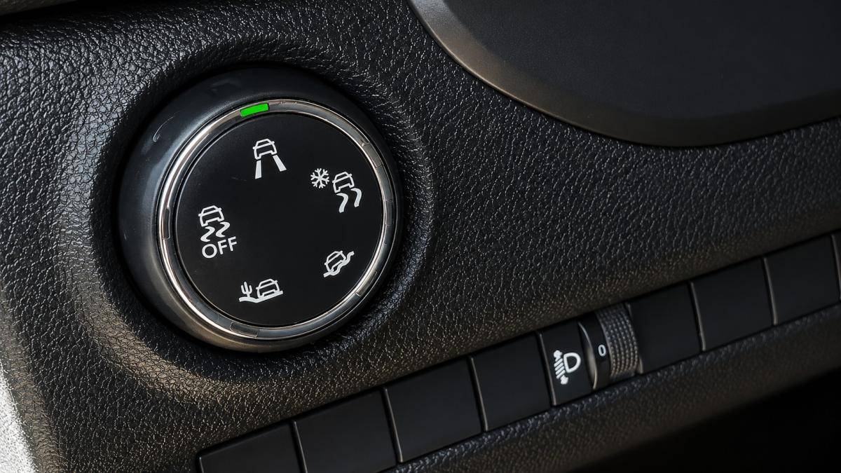 peugeot-expert-2024-diesel-1997cc