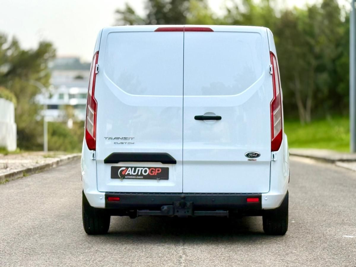 ford-tourneo-custom-2019-diesel-1998cc