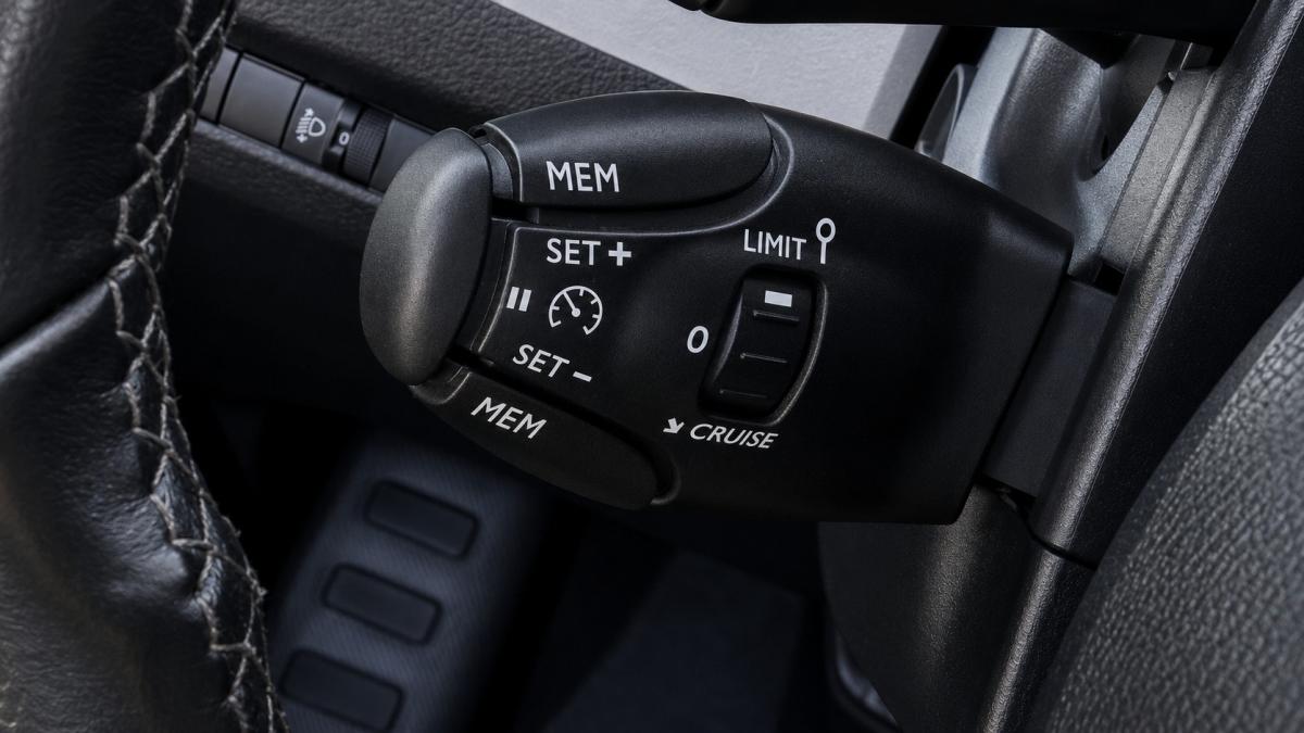fiat-scudo-2022-diesel-1997cc