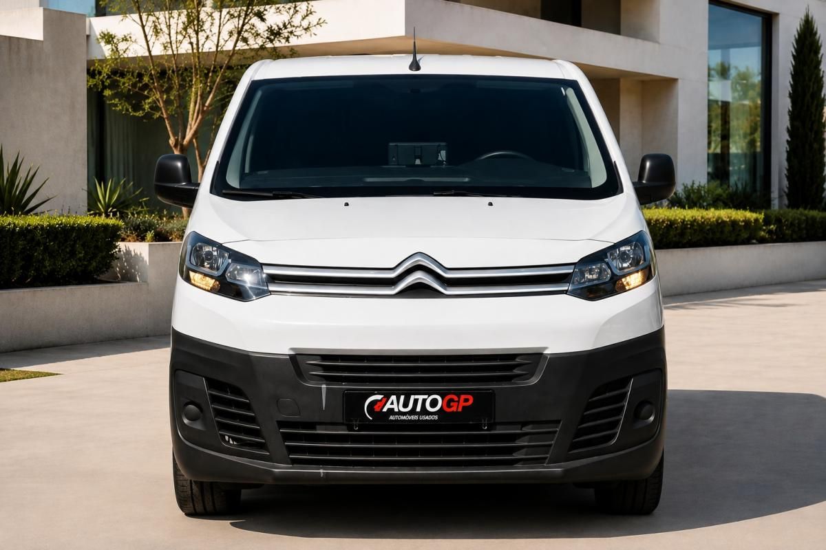 citroen-jumpy-2023-diesel-1499cc