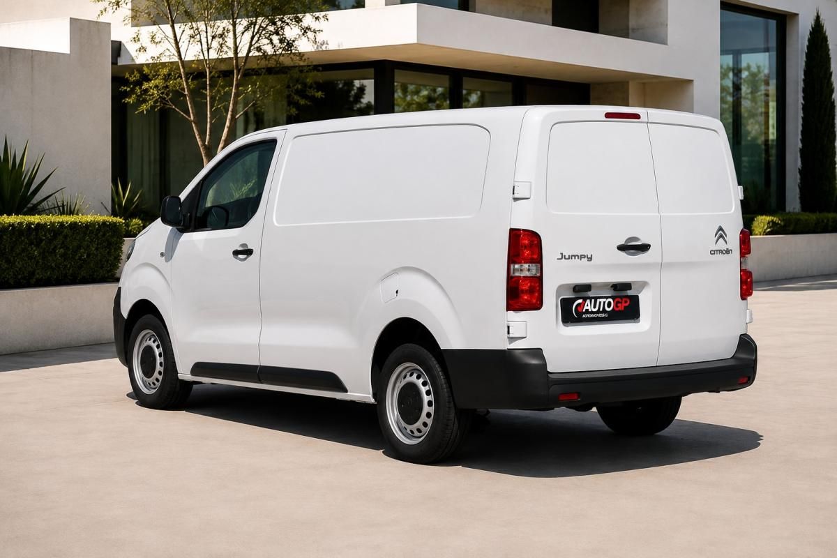 citroen-jumpy-2023-diesel-1499cc