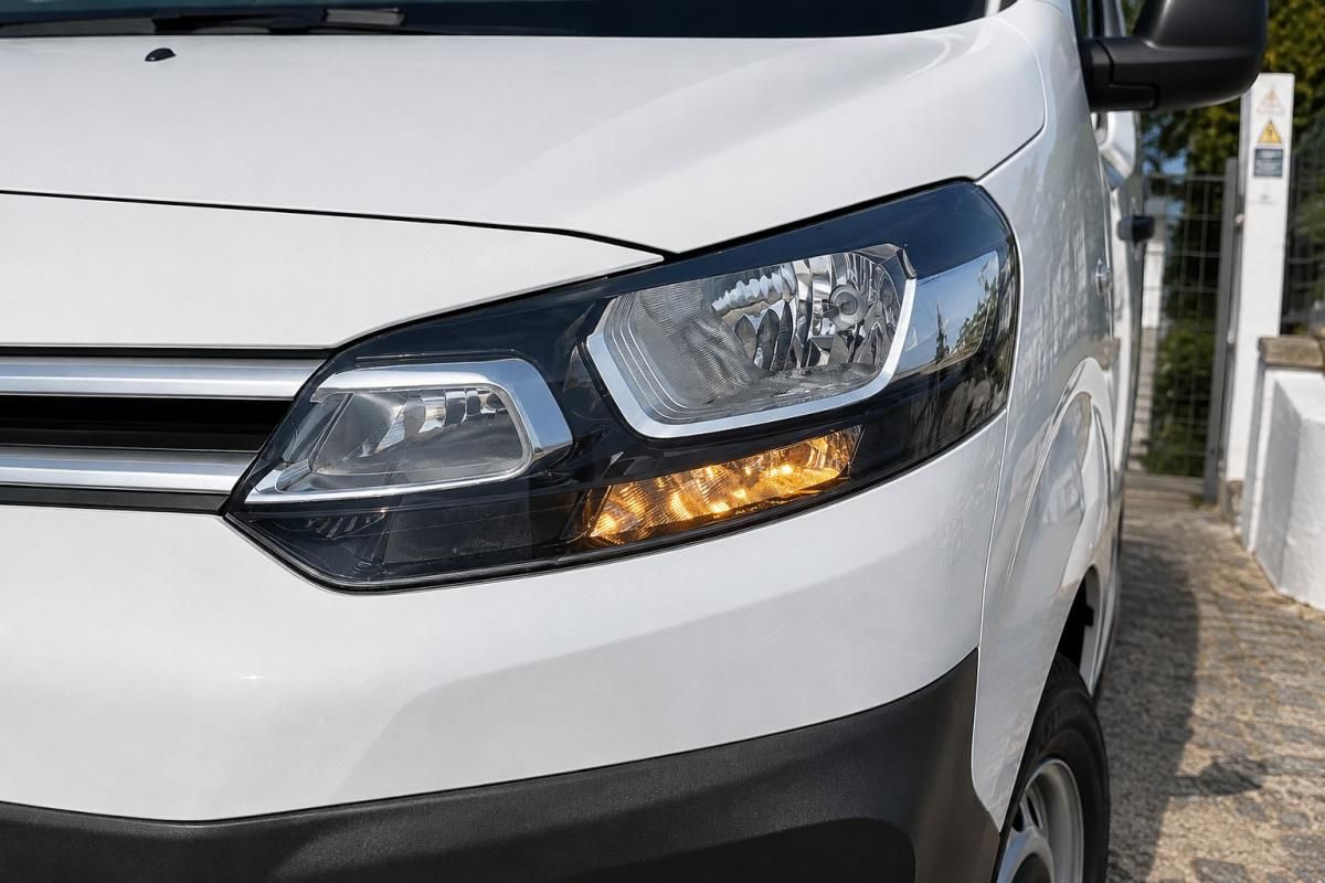citroen-jumpy-2023-diesel-1499cc
