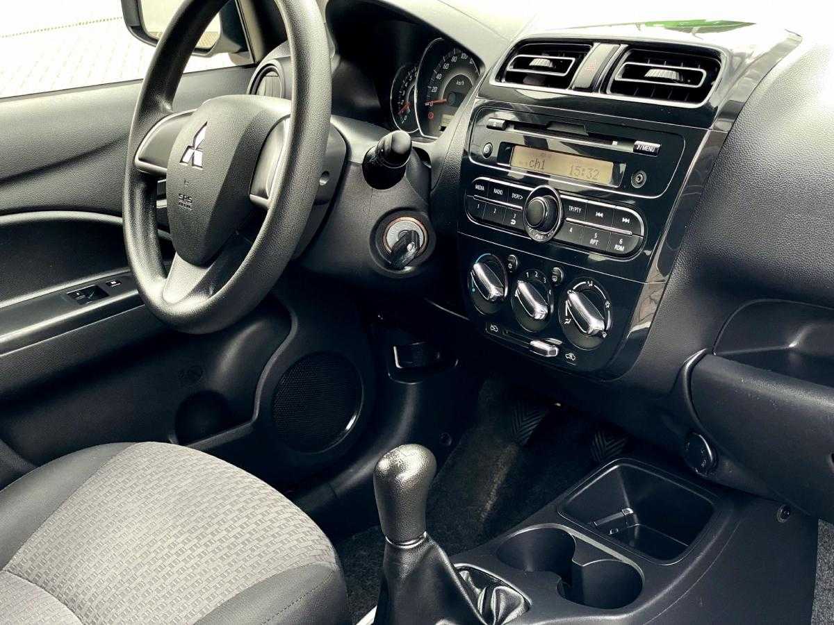 mitsubishi-space-star-2017-gasolina-999cc