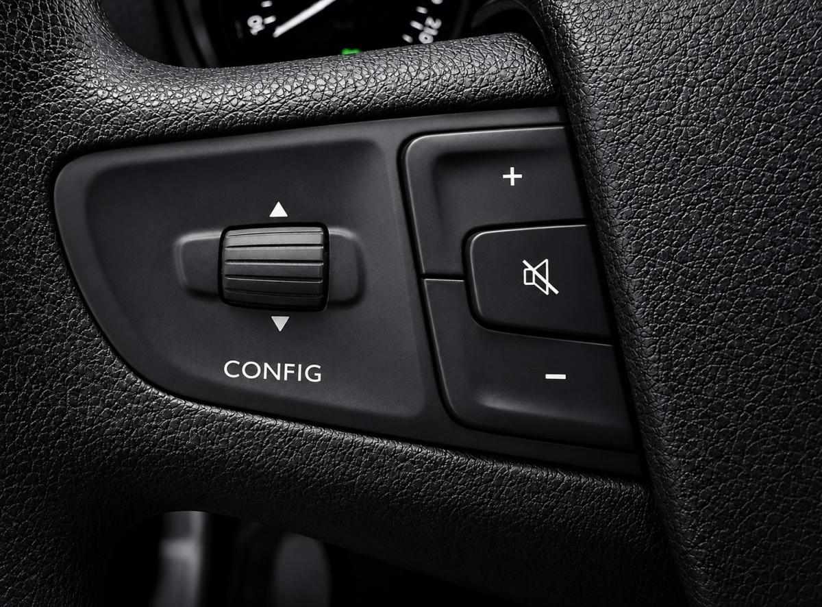 opel-vivaro-2020-diesel-2000cc