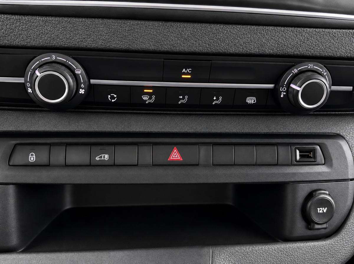 opel-vivaro-2020-diesel-2000cc