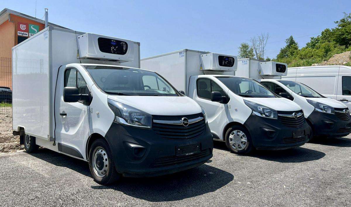 opel-vivaro-2018-diesel-1600cc