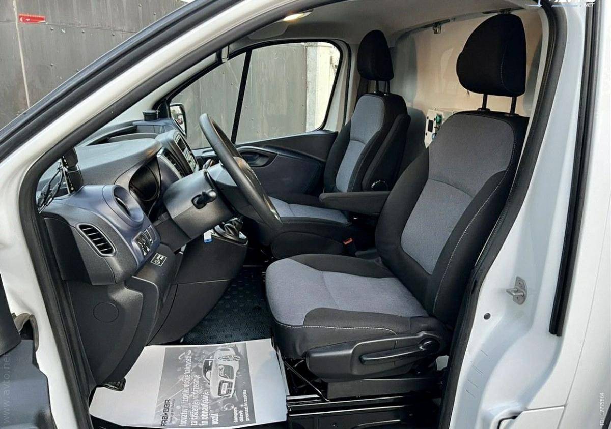 opel-vivaro-2018-diesel-1600cc
