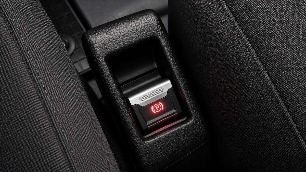 opel-vivaro-2023-diesel-2000cc